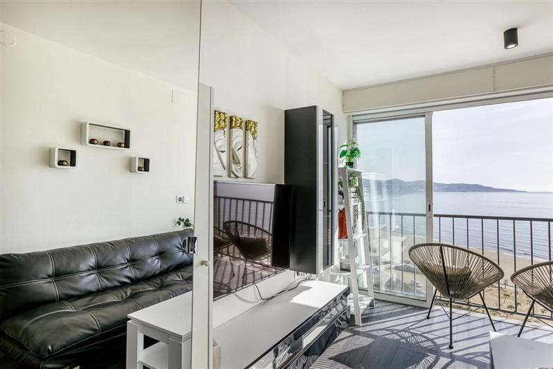 K Beach D-Luxe Empuriabrava Dış mekan fotoğraf